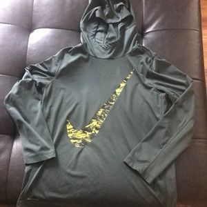 Nike boys hooded dry fit shirt